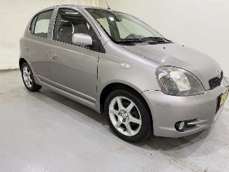 Coche accidentado Toyota Yaris HB 1.5 VVT-i T Sport 2002/6