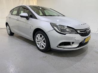 Schadeauto Opel Astra HB 1.0 Turbo Edition 2016/7