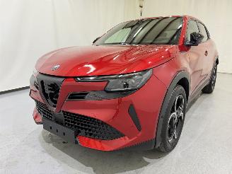 Alfa Romeo Junior Ibrida 1.2 VGT Sport Speciale picture 3