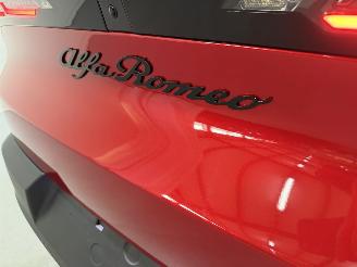 Alfa Romeo Junior Ibrida 1.2 VGT Sport Speciale picture 18