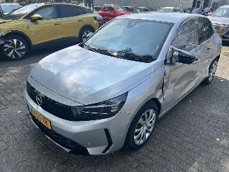 krockskadad bil auto Opel Corsa 1.2 T   ( NW Prijs 26000,00 ) 2024/1