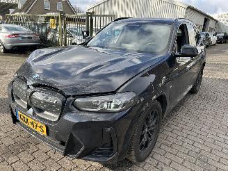 Unfallwagen BMW iX3 High Executive Edition  3355 Km  ( nw prijs 78000,00 )  Leer- Panoramadak 2024/12