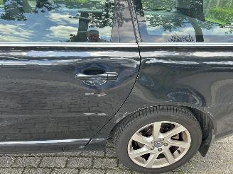 Volvo V-70 1.6  T4  Automaat Limited Edition picture 6