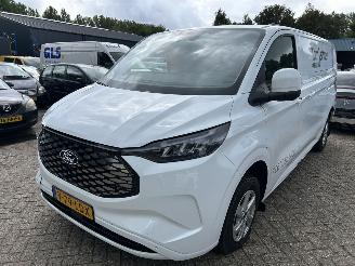 krockskadad bil bedrijf Ford Transit Custom Elektrisch  Automaat 2025/1