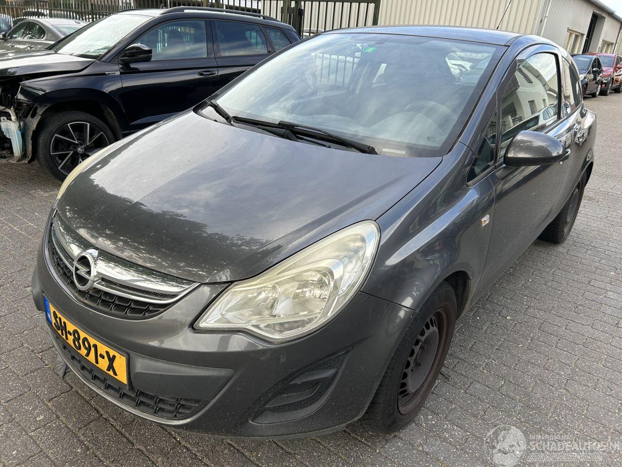 Opel Corsa 1.2 - 16 V    3 drs