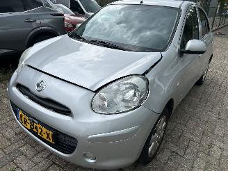 krockskadad bil auto Nissan Micra 1.2   30 Th Aniversary 2013/8