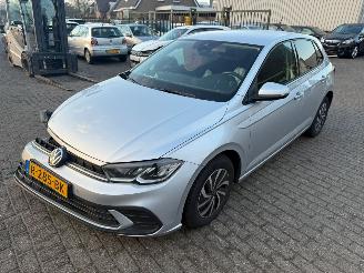 skadebil auto Volkswagen Polo 1.0 TSI  Life 2022/7