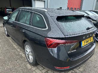 Skoda Octavia Combi 1.5 TSI  Greentech First Edition picture 6