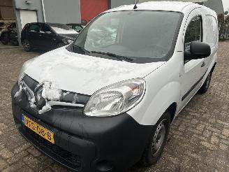 damaged commercial vehicles Renault Kangoo 1.5 DCI 2020/3