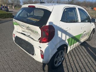 Kia Picanto 1.0 Comfortline picture 5