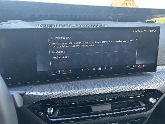 BMW 3-serie 330e  Touring  Automaat ( Leer - Panoramadak )  NW prijs 75000,00 picture 15