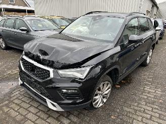 krockskadad bil auto Seat Ateca 1.5 TSI  Automaat Style Business Intense 2025/6