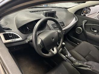 Renault Mégane Estate 1.4 TCe Dynamic picture 6