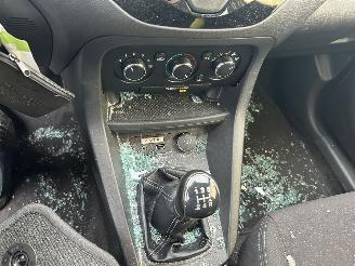 Ford Ka+ 1.2 Trend Ultimate  5 drs picture 12