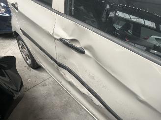 Kia Picanto 1.0 CVVT  5 Drs    ( 65949 Km ) picture 4