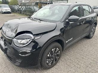 Unfallwagen Fiat 600 1.2 Hybrid Urban  Automaat 2024/12