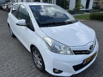 Toyota Yaris 1.0 VVT-I  Comfort picture 3