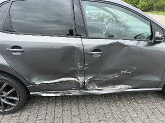 Volkswagen Polo 1.2 TSI  Highline  Automaat picture 4