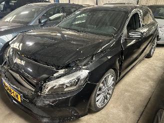Coche accidentado Mercedes A-klasse 220 CDI  Automaat   ( Panoramadak ) 2016/12