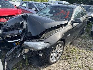 BMW 5-serie 520i  Automaat Sedan picture 1