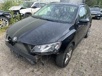 Unfallwagen Skoda Fabia Stationcar 1.0 TSI  Drive 2018/4