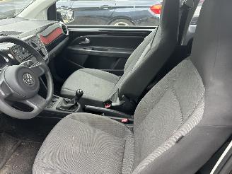 Volkswagen Up! 1.0    3 Drs picture 8