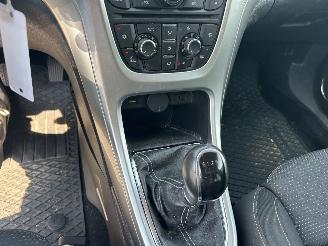 Opel Astra 1.4 Turbo   5 Drs picture 10