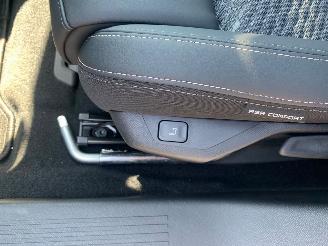 Peugeot 308 SW 1.2 Hybrid  Automaat Allure  ( 632 Km )   nw prijs 42500,00 picture 14