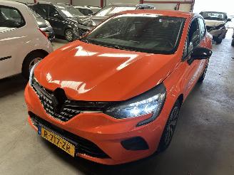 krockskadad bil auto Renault Clio 1.0 TCE  Equilibre 2023/1