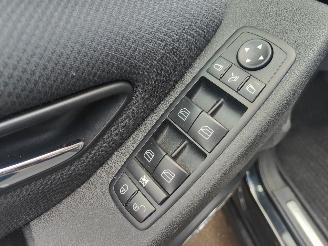 Mercedes A-klasse 160  Avantgarde Automaat Pano picture 19