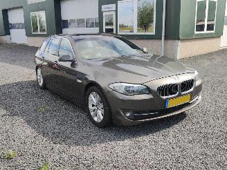 Unfallwagen BMW 5-serie 530D ExecutiveTouring 2011/1