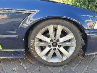 BMW 3-serie 328i 6-cilinder race edition picture 11