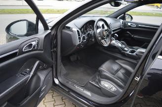 Porsche Cayenne 3,0 Diesel Full options picture 11