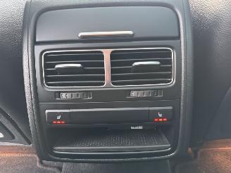Volkswagen Touareg 3.0 HYBRIDE AUTOMAAT KLIMA PANORAMADACH LEDER picture 18