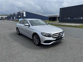 Mercedes E-klasse E350e AVANTGARDE KLIMA AUTOMATIK LED NAVI SITZHEIZUNG picture 3