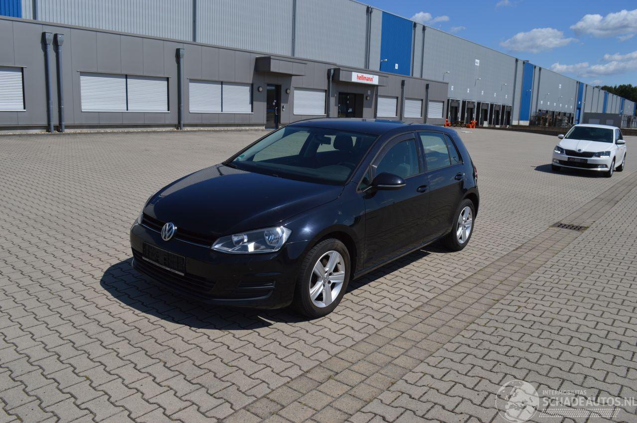 Volkswagen Golf 1.6 TDI COMFORTLINE 81 KW KLIMA