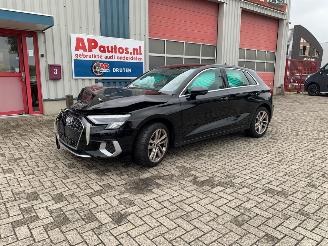 Damaged car Audi A3 SPORTBACK 1.0 30 TFSI MILD HYBRIDE 2022/5