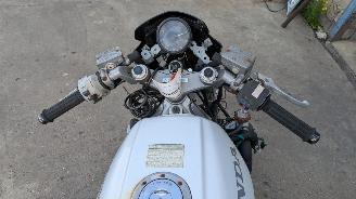 Honda VFR 750 RC24 picture 8