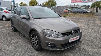 Volkswagen Golf 1.6 TDI BlueMotion picture 3