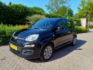 Vaurioauto  passenger cars Fiat Panda 0.9 TwinAir Edizione Cool 2015/4