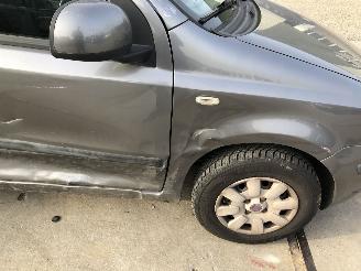 Fiat Panda 12i Airco picture 8