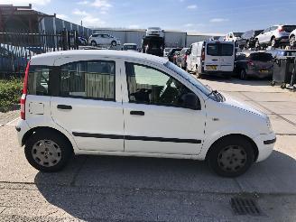 damaged passenger cars Fiat Panda 12i 51kW E5 2011/11