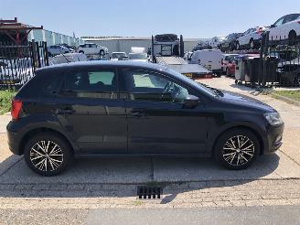 Coche accidentado Volkswagen Polo 12tsi 66kW E6 5 drs 2016/8