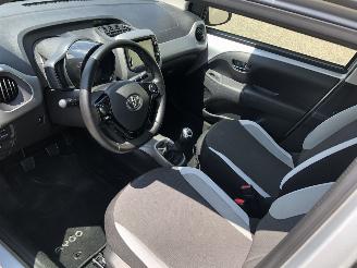 Toyota Aygo 1.0vvt-i X-PLAY , Airco, Kamera picture 6