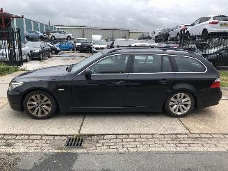 Damaged car BMW 5-serie 520D Touring Automaat 2007/5