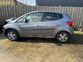 Hyundai Ix20 1.6 picture 2