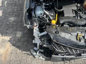 Renault Clio E-TECH HYBRID nieuwstaat picture 17