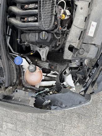 Citroën C4 cactus Weinig km !! picture 25