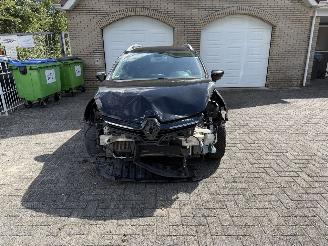 Renault Clio Luxe uitvoering !! Weinig km !! picture 9