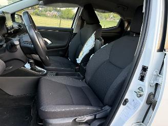 Toyota Yaris Hybrid / Automaat picture 7